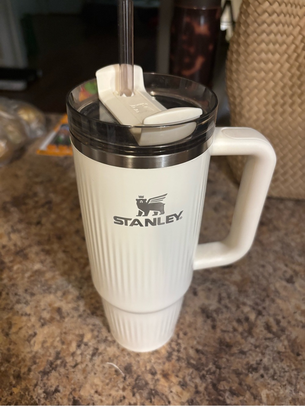 Stanley Cream Insulated Travel Mug with Handle - Picture 2 of 2